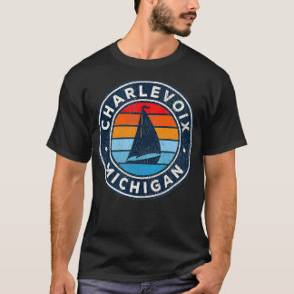 Charlevoix Michigan MI Vintag Sailboat Retro 70er T-Shirt