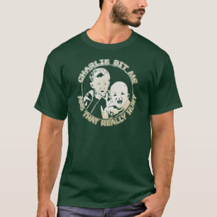 Charlie biss mich (dunkles Shirt) T-Shirt