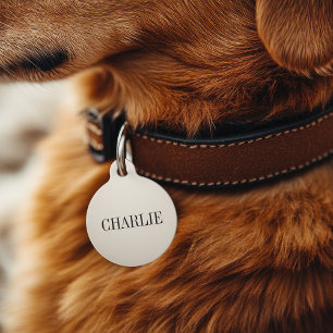 Charlie Klassischer Namensmonogramm   Beige Haustiermarke