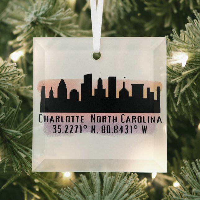 Charlotte NC City Skyline Latitude und Länge Ornament Aus Glas (Insitu)