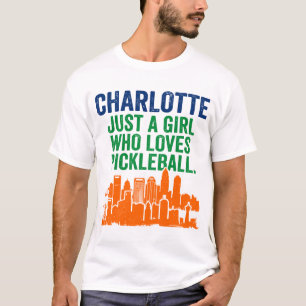 Charlotte North Carolina weibliche Pickleball-Spie T-Shirt
