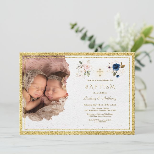 Charm Pink Blue Gold Floral Twins Foto Taufe Einladung (Stehend Vorderseite)