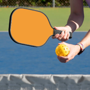 Charme eines Vintagen Uhrturms in Schwarz und Weiß Pickleball Schläger