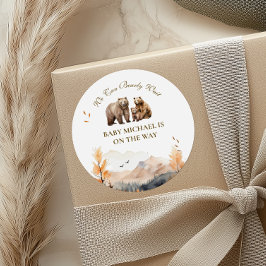 Charming Autumn Woodland Bear Family Runder Aufkleber