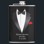 Charming Calla Lily Wedding Trauzeuge Flask Flachmann<br><div class="desc">Ich hoffe,  Sie genießen diese tolle Hochzeitsflasche mit dieser Tuxedo Suite auf ihr. Sie können alle persönlichen Informationen auf dem Flask ändern,  um Ihren Bedürfnissen gerecht zu werden. Genießen Sie https://www.zazzle.com/store/dazzlingpaperitems</div>