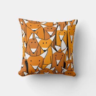 Charming Fox Family: Spielerisches Tiermuster Kissen