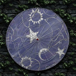 Charming Mystique Silver Moon | Stars Sun Amulet Dartscheibe<br><div class="desc">Der modische und raffinierte silberne Amulett-Charme auf Kettenhalsketten,  der durch einen gedämpften Hintergrund mit Wasserfarbe ausgeglichen wird. Dieses neue,  nahtlose Muster zeichnet sich durch einen dynamischen,  unisex (aber femininen) abstrakten Farbverlauf aus,  der einen perfekten Pop der Farbe verleiht. Für Anpassungen oder andere Farben besuchen Sie JustFharryn @zazzle.com #bohochic #zazzlemade</div>