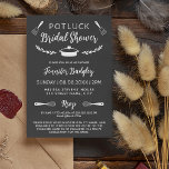 Charming Pot & Tools Potluck Brautparty Einladung<br><div class="desc">Potluck Braudusche Einladung in matt schwarz-weiß mit einem niedlichen Topf und Werkzeugen und charmanten Schriftart.</div>