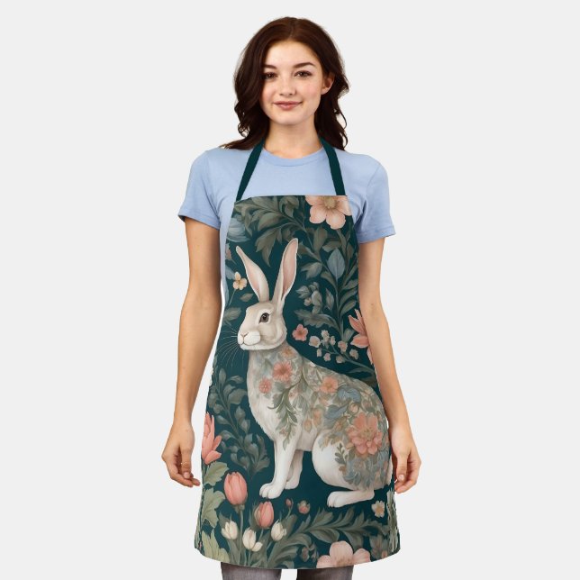 Charming Rabbit William Morris Inspirierte floral Schürze (Getragen)