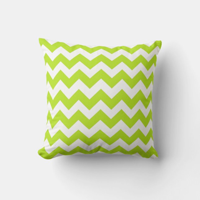 Chartreuse and White Zickzack Zig Zag Pillow Kissen (Vorderseite)
