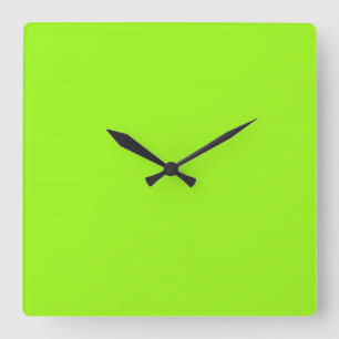 Chartreuse Green Clock Quadratische Wanduhr