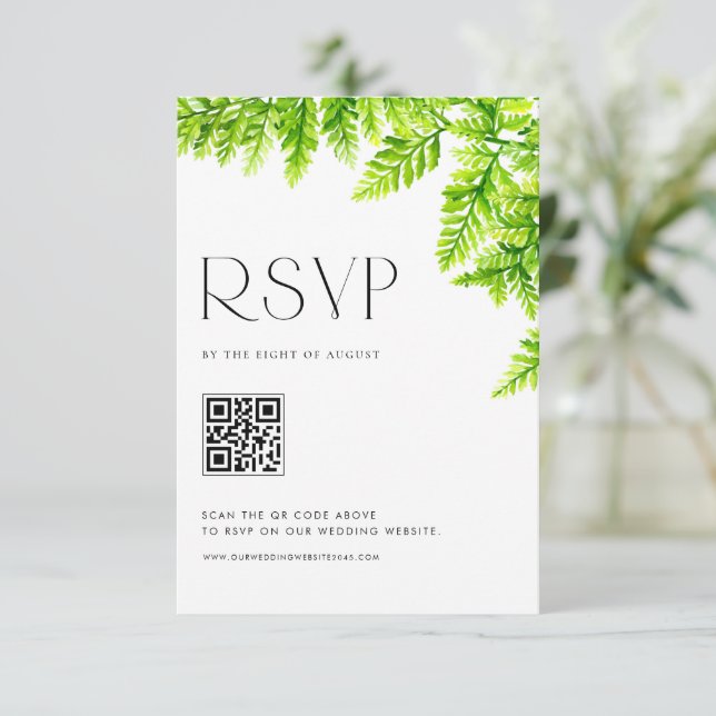 Chartreuse Green Fern Blätter Hochzeitsstichtag QR RSVP Karte (Stehend Vorderseite)