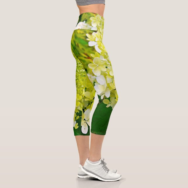 Chartreuse Green, Limelight Hydrangea, Capri Leggings (Rechts)