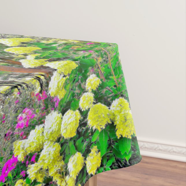 Chartreuse Green Limelight Hydrangea Garden Tischdecke (Beispiel)