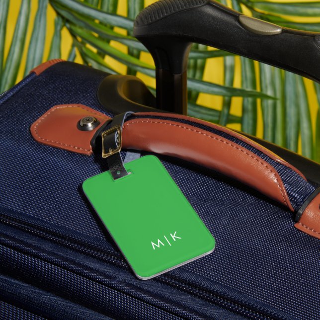 Chartreuse Green und White | Modernes Monogramm Gepäckanhänger (Vorderseite Insitu 1)