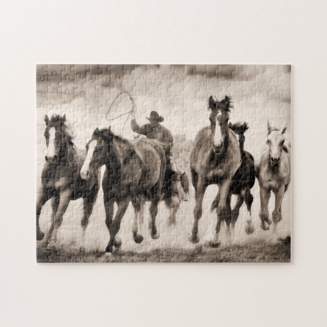 Chase I Puzzle (Horizontal)