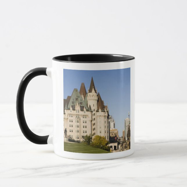 Chateau Laurier Hotel in Ottawa, Ontario, Kanada 2 Tasse (Links)