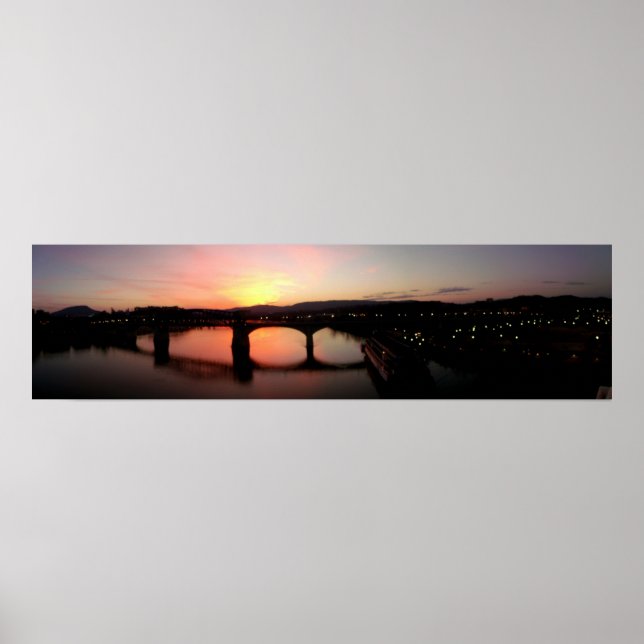 Chattanooga bei Sonnenuntergang Panoramablick Poster (Vorne)