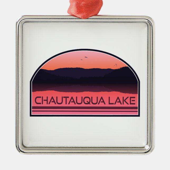 Chautauqua Lake New York Red Sunrise Ornament Aus Metall (Vorne)