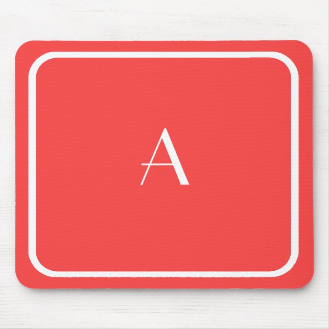 Cheap Coral Red Mousepad mit weißem Monogramm (Vorne)