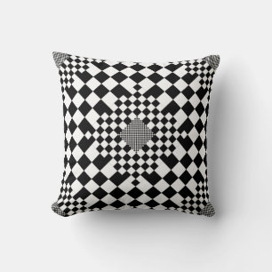 Checked Illusion von Kenneth Yoncich Kissen