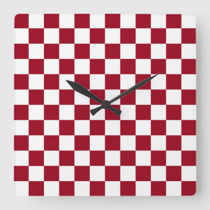 Checkered Burgundy and White Quadratische Wanduhr