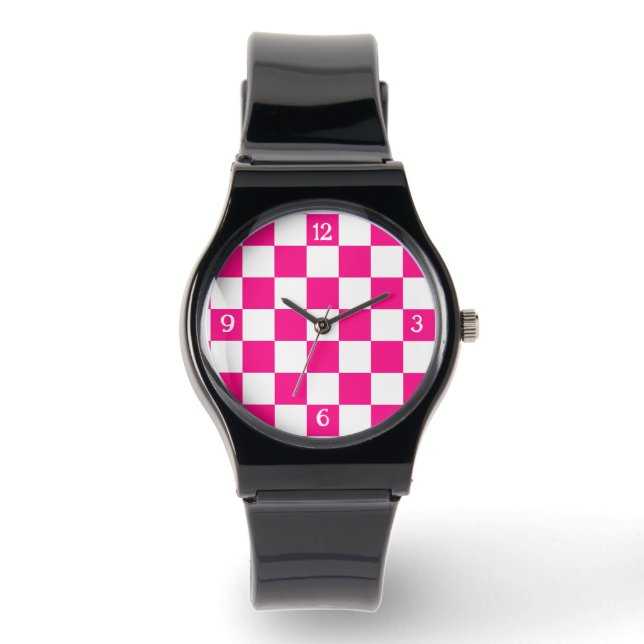 Checkered hot pink white geometric retro w numbers armbanduhr (Vorderseite)