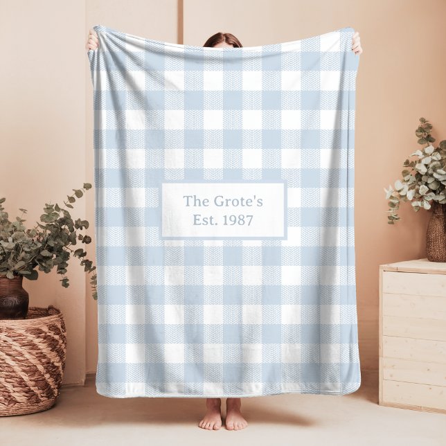 Checks Blue and White Sherpa Blanket Family Name Sherpadecke (Von Creator hochgeladen)