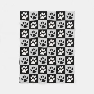 Checkte Schwarz-weiße Paws und Klauen Fleecedecke