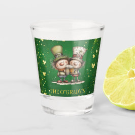 Cheerful St. Patrick’s Day Party Illustration Schnapsglas