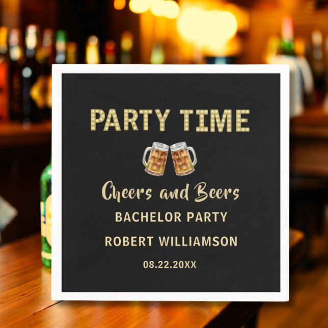 Cheers and Beers Personalisiert Bachelor Party Serviette (Von Creator hochgeladen)