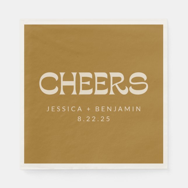 Cheers Groovy Gold Typografy Names Wedding Serviette (Vorderseite)
