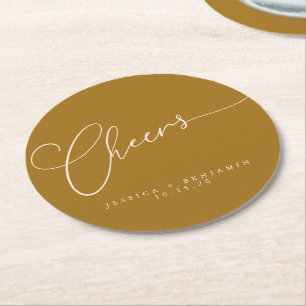 Cheers Minimal Mustard Gold Script Custom Wedding Runder Pappuntersetzer