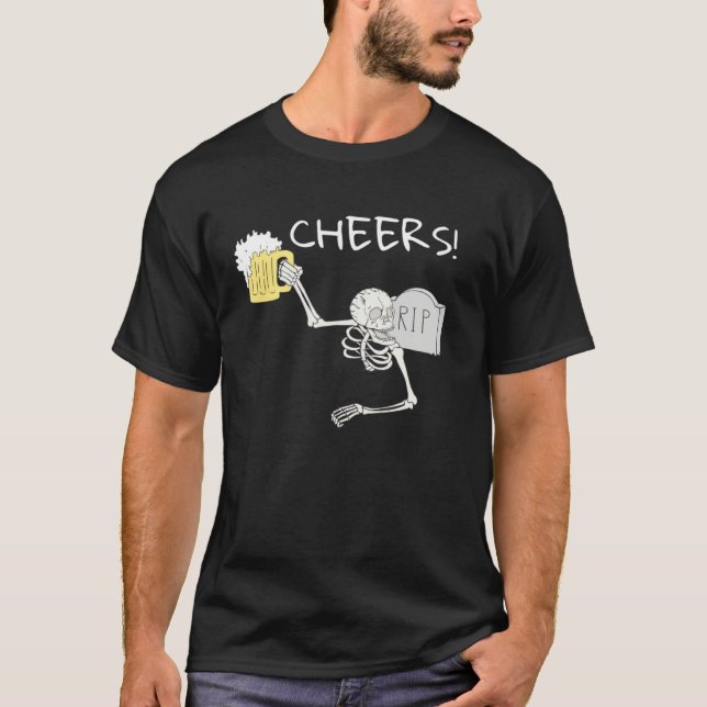 Cheers Skeleton St Patricks Day Octoberfest Beer D T-Shirt (Vorderseite)