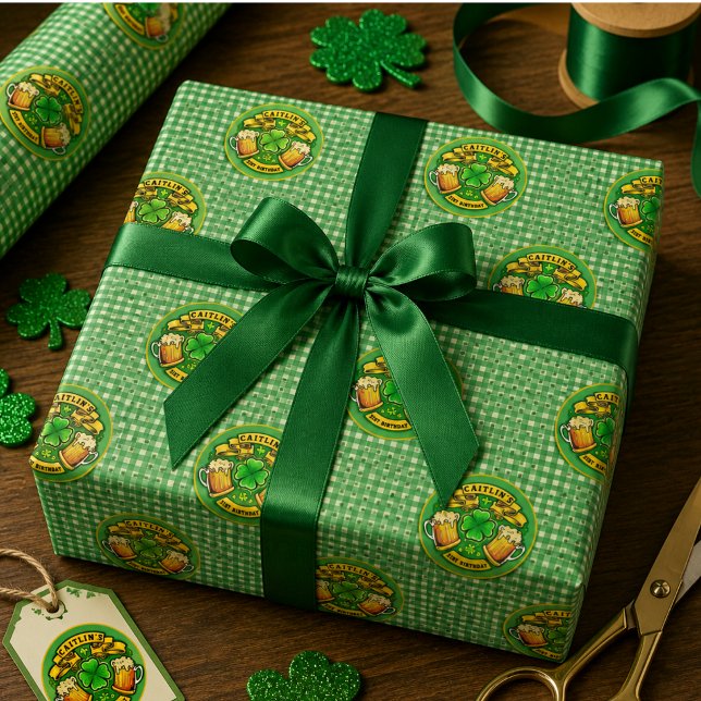 Cheers St Patricks Day Kleeblatt 21. Geburtstag Geschenkpapier (Cheers St Patricks Day Shamrock 21st Birthday Wrapping Paper)