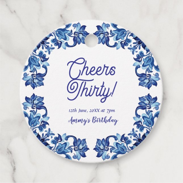 Cheers thirty birthday royal blue floral border na geschenkanhänger (Vorderseite)
