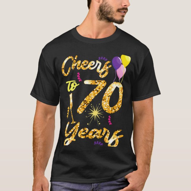 Cheers To 70 Years 1951 70th Birthday Gift  T-Shirt (Vorderseite)