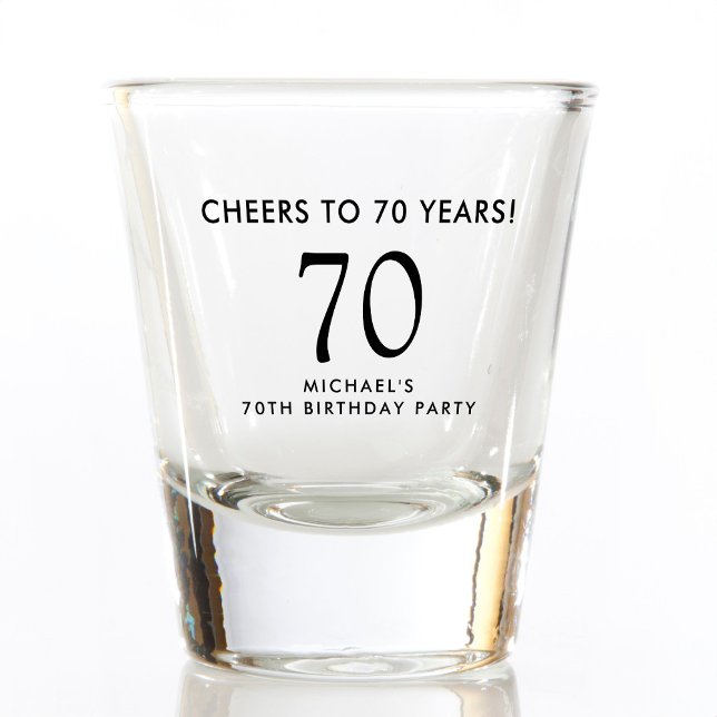 Cheers to 70 Years 70th Birthday Party Schnapsglas (Von Creator hochgeladen)
