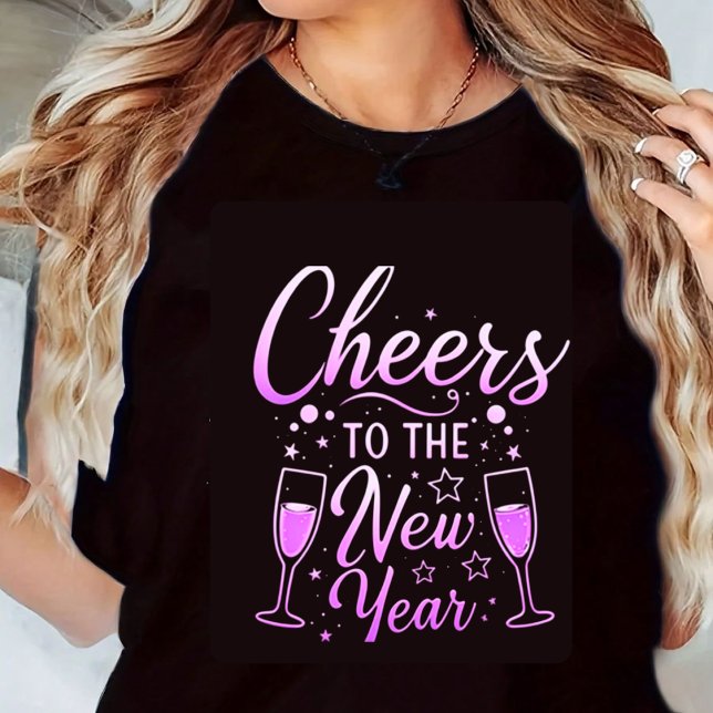 Cheers to the New Year Print T-Shirt Tri-Blend Shirt (Von Creator hochgeladen)
