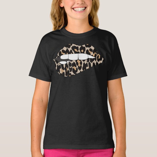 Cheetah Leopard Animal Print Lip Bite T - Shirt (Vorderseite)