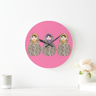 Cheetah Print Matryoshka Wall Uhr