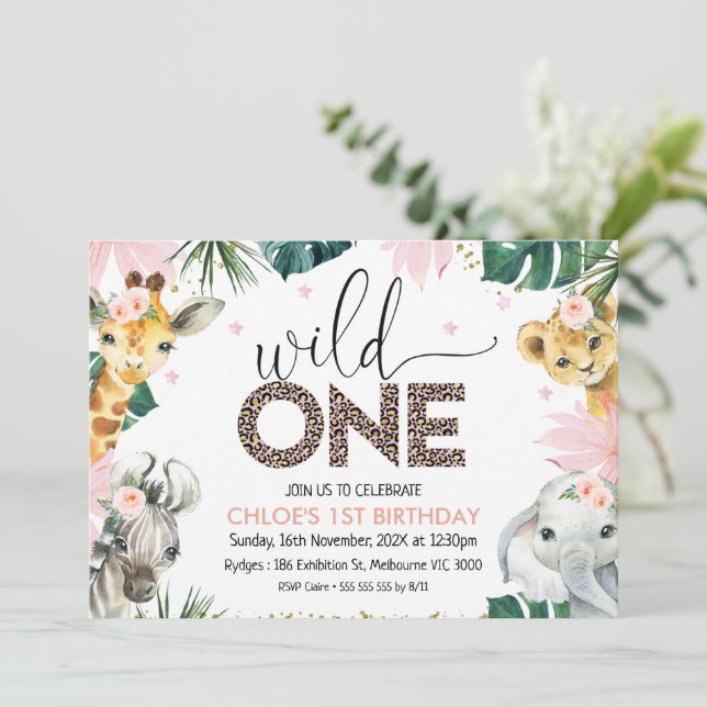 Cheetah Print Wild One Safari Tiere Geburtstag Einladung (Stehend Vorderseite)