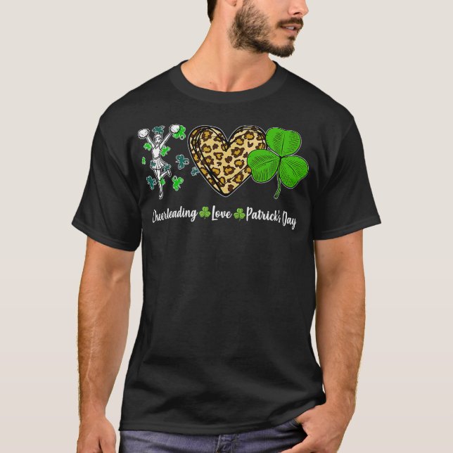 Chefin Liebe Leopard Heart Kleeblatt St Day T-Shirt (Vorderseite)