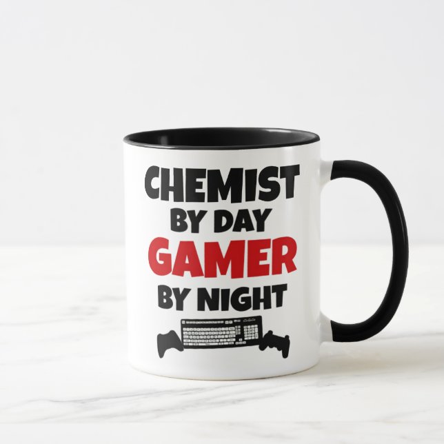 Chemist by Day Gamer by Night Tasse (Rechts)