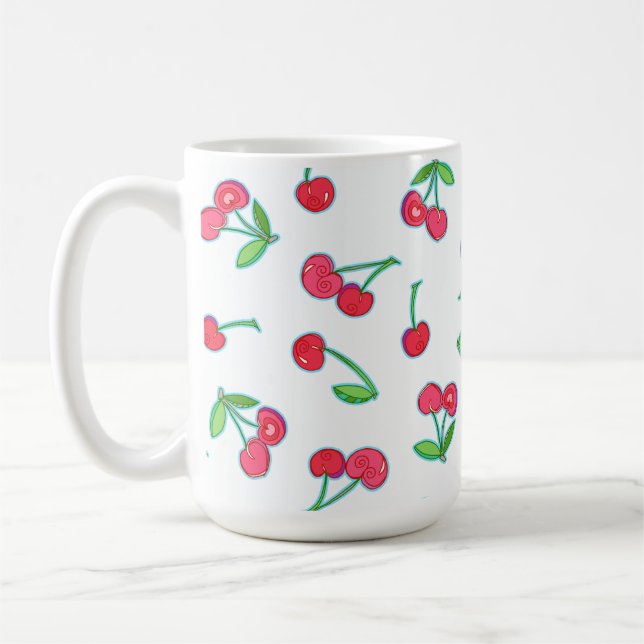 Cherry auf oberster Tasse (Links)