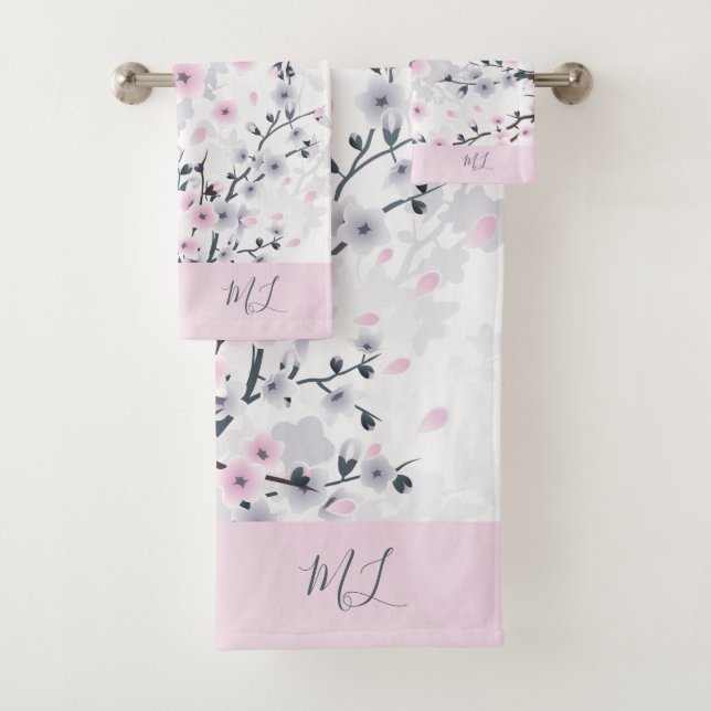 Cherry Blossom Dusky Pink Mauve Monogram Badhandtuch Set (Insitu)