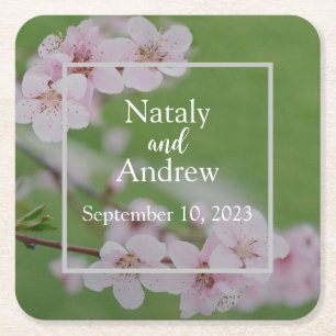Cherry Blume auf grünem Hintergrund Blumenzehen Rechteckiger Pappuntersetzer