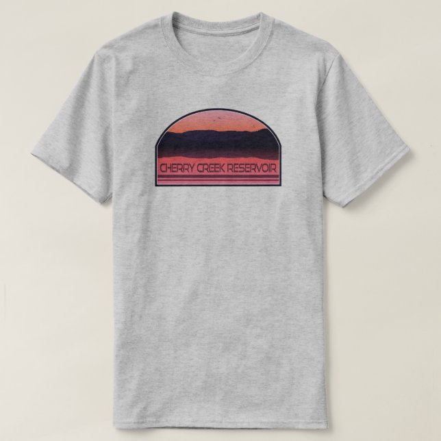Cherry Creek Reservoir Colorado Red Sunrise T-Shirt (Design vorne)
