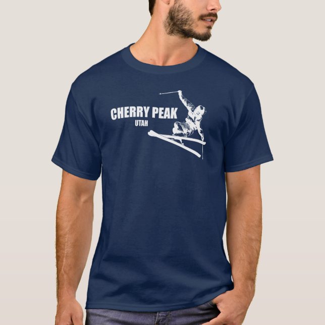 Cherry Peak Resort Skier T-Shirt (Vorderseite)