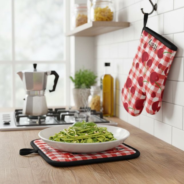 Cherry print pot holders - Italian kitchen  Ofenhandschuh & Topflappen-Set (Von Creator hochgeladen)